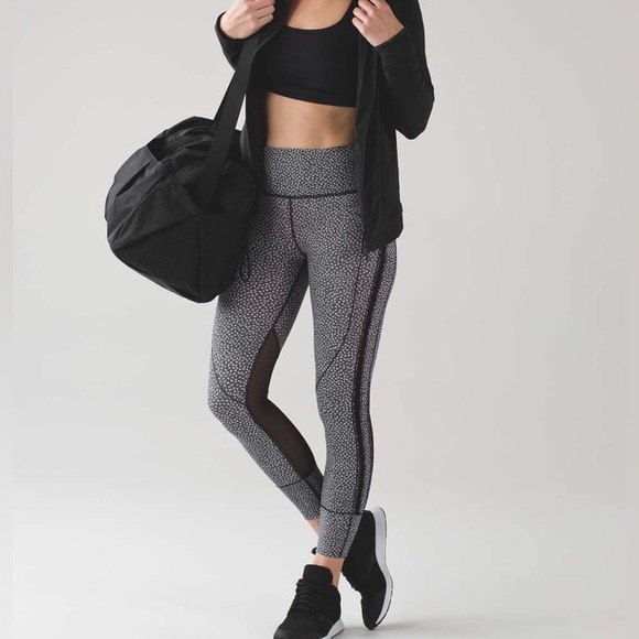 Lululemon Women’s Hit It 7/8 Leggings